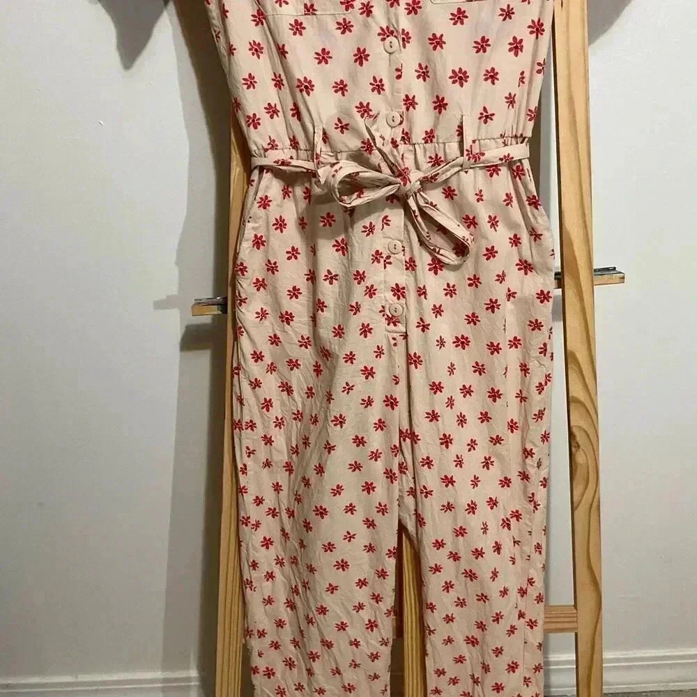 Glamorous Stone red Daisy tie waist button front jumpsuit US size 6 ￼ - Picture 7 of 12
